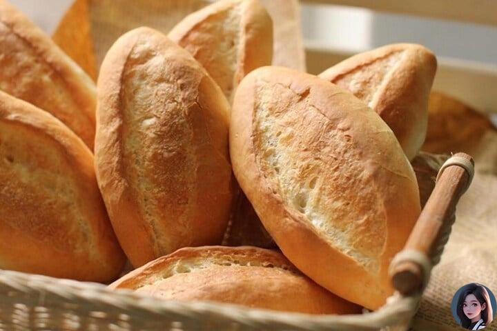 Bánh mì 'ngon, bổ, rẻ' nhưng có 5 nhóm người cần phải tránh xa - 1