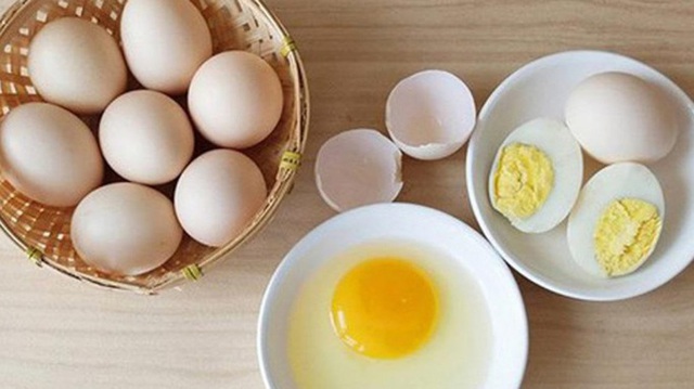 5 thực phẩm bổ dưỡng nhưng &quot;đại kỵ&quot; với trứng gà - Ảnh 3.