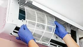 Cách vệ sinh điều hòa đơn giản, không cần gọi thợ, chỉ 15 phút là xong: Phụ nữ cũng làm ngon ơ