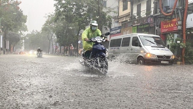 Diễn biến đợt mưa dông lớn sắp tới ở miền Bắc- Ảnh 2.
