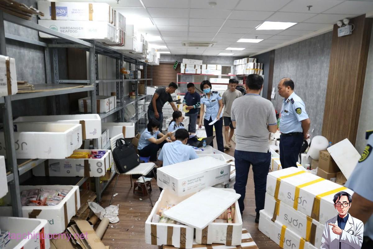 Hà Nội: Thu giữ hàng nghìn sản phẩm sữa, thực phẩm chức năng, mỹ phẩm nhập lậu tại phố Bạch Mai