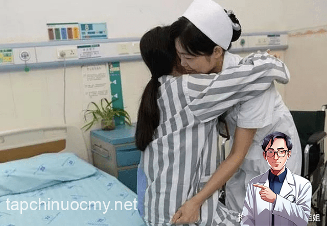 Thiếu nữ 17 tuổi nhập viện vì suy thận, phải chạy thận suốt đời: Bác sĩ cảnh báo 3 thói quen tàn phá thận mà người trẻ thường xuyên mắc phải - Ảnh 1.
