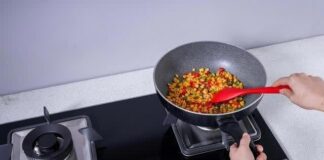 Tại sao không nên nấu ăn ở ngăn bên trái của bếp gas? Đây là 2 lý do
