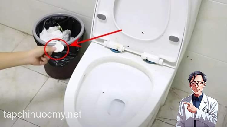 Giấy vệ sinh nên vứt vào thùng rác hay bồn cầu? Hóa ra 90% làm sai
