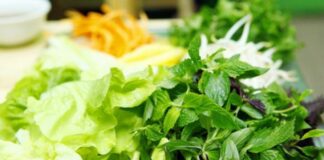 Ai hay ăn rau sống nhất định phải biết điều này, đây là cách ăn an toàn để phòng rủi ro b.ệnh t.ật