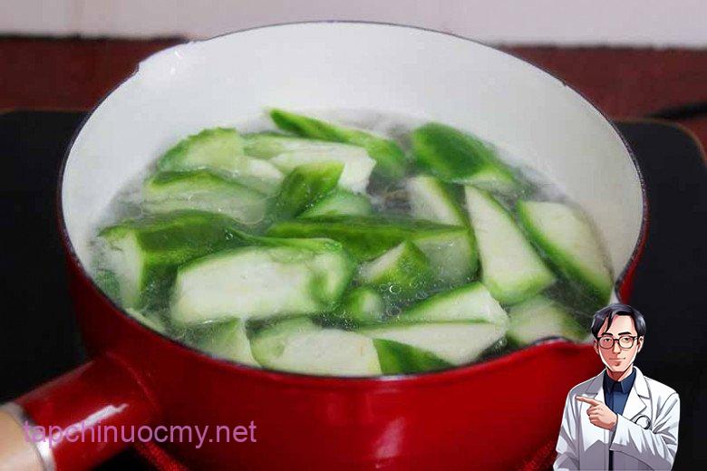 Mướp rất bổ, ví như "nhân sâm người nghèo" nhưng kỵ với 3 thứ, nhiều người không biết vẫn nấu chung - 10