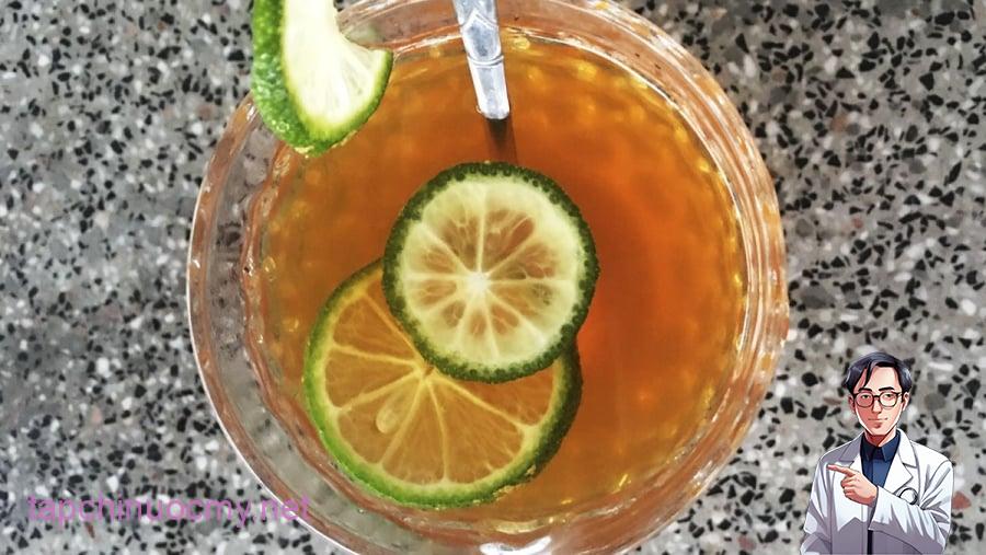 Nước chanh ấm pha mật ong