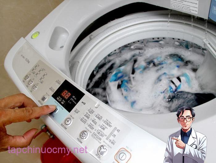 Trên máy giặt có một “nút bí mật”, chạm một cái giúp cắt giảm 62% tiḕn ᵭiện - 3