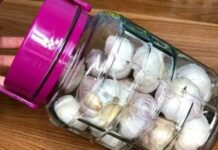 Sống 30 năm tôi mới phát hiện việc bảo quản tỏi dễ dàng đến vậy! Nó sẽ không bị teo lại hay nảy mầm, để được cả năm, những phương pháp này rất thiết thực