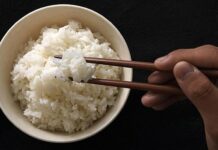 Điều gì xảy ra với cơ thể nếu bạn thường xuyên ăn sáng bằng cơm tẻ?