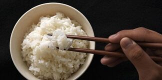 Điều gì xảy ra với cơ thể nếu bạn thường xuyên ăn sáng bằng cơm tẻ?