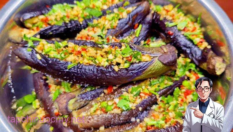 Cà tím là “vua của các loại rau” nhưng 4 người này tuyệt ᵭṓi ᵭừng ăn - 3