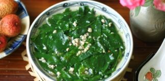 Loại rau có lượng sắt cao gấp 7 lần thịt bò, bán đầy chợ nhưng nhiều người ngó lơ