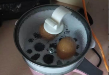 2 vợ chồng sinh năm 1990 cùng lúc mắc ung thư gan, bác sĩ nói “thủ phạm” là một thói quen bảo quản trứng gà vô cùng nguy hiểm