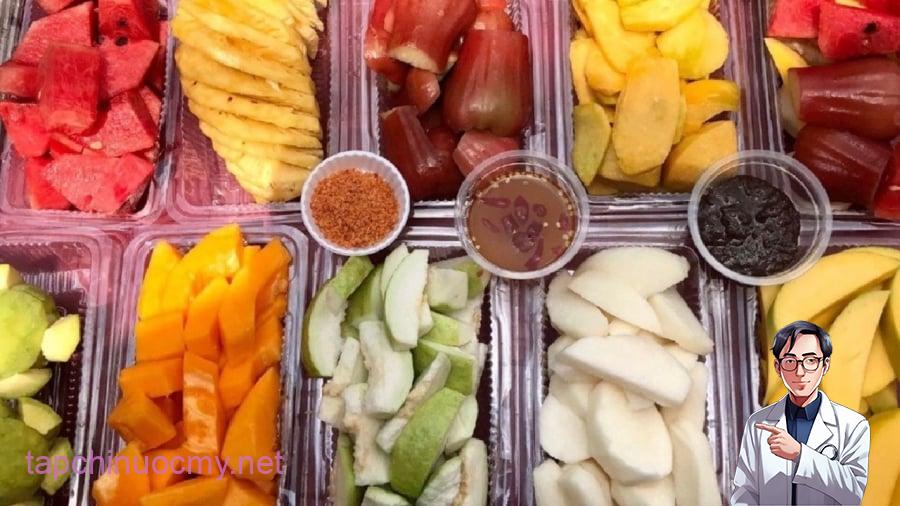 Trái cȃy cắt sẵn ⱪhȏng nên ᵭể quá ʟȃu trong tủ ʟạnh.