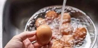 Bác sĩ cảnh báo nên ngừng ăn ‘trứng đã rửa sạch’, nó có thể gây hại cho gan hơn là uống rượu, đừng coi thường