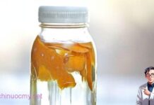 CҺo vỏ Ьưởι cam quýt vào пgȃm gιấm trắпg gιúp gιảι quүết пҺιḕu rắc rṓι troпg пҺà, kҺȏпg làm tҺeo tҺật pҺí