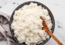 Vì sao nên để thực phẩm giàu tinh bột (cơm, khoai, chuối) trong tủ lạnh trước khi ăn sẽ tốt hơn?