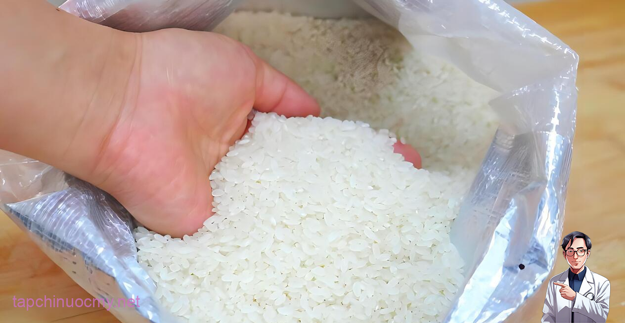 Người xưa dặn không sai: Gạo cất ở 5 nơi, cả gia đình mắc bệnh- Ảnh 1.