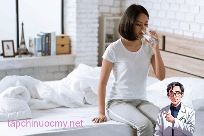 Miệng bị khô và đắng khi ngủ ban đêm thì cần đi khám ngay vì có thể bạn đang mắc 5 bệnh này