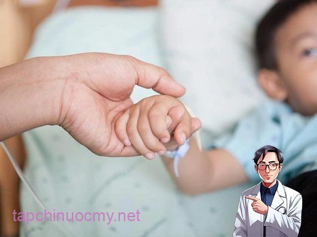 9 triệu chứng ‘điển hình’ báo hiệu trẻ nhỏ bị ung thư giai đoạn đầu: Mẹ đưa con đến viện ngay