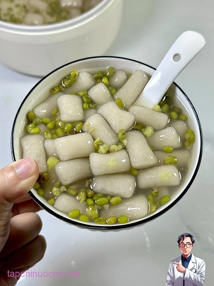 5 công thức chè dưỡng nhan cho mùa thu đông, không chỉ giúp da căng tràn sức sống mà tóc cũng suôn mượt, không rụng - Ảnh 1.