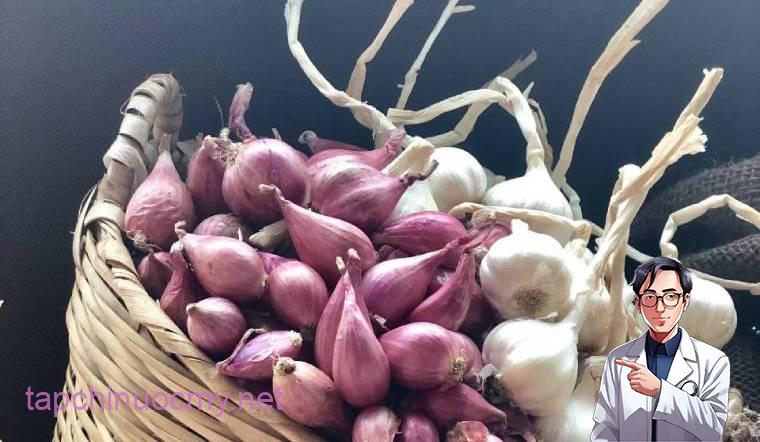 meo-bao-quan-hanh-tim-toi-kho-de-ca-nam-cung-khong-hong-202004260914370207