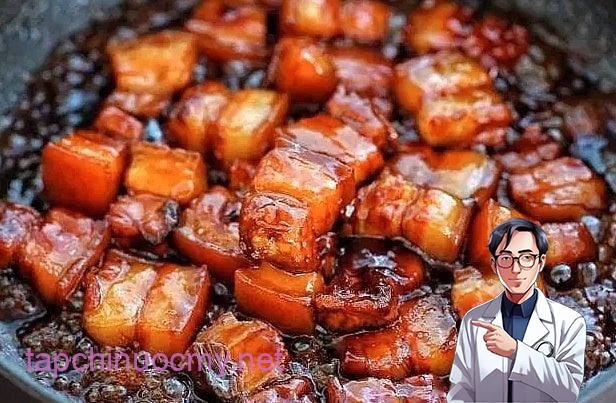 Thường xuyên thắng đường kho thịt có hại sức khoẻ không? 