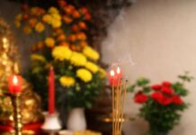 Vì sao người xưa dặn không được thắp hương buổi tối? Không chỉ là chuyện tâm linh hay mê tín mà rất thực tế