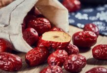 Thường xuyên ăn táo đỏ, cơ thể có 5 thay đổi bất ngờ