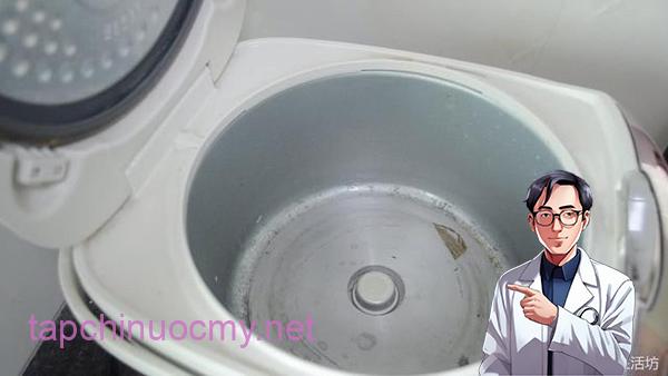 Tiḗt kiệm hàng triệu tiḕn ᵭiện mỗi năm nhờ biḗt cách làm sạch vị trí này của nṑi cơm ᵭiện - 6