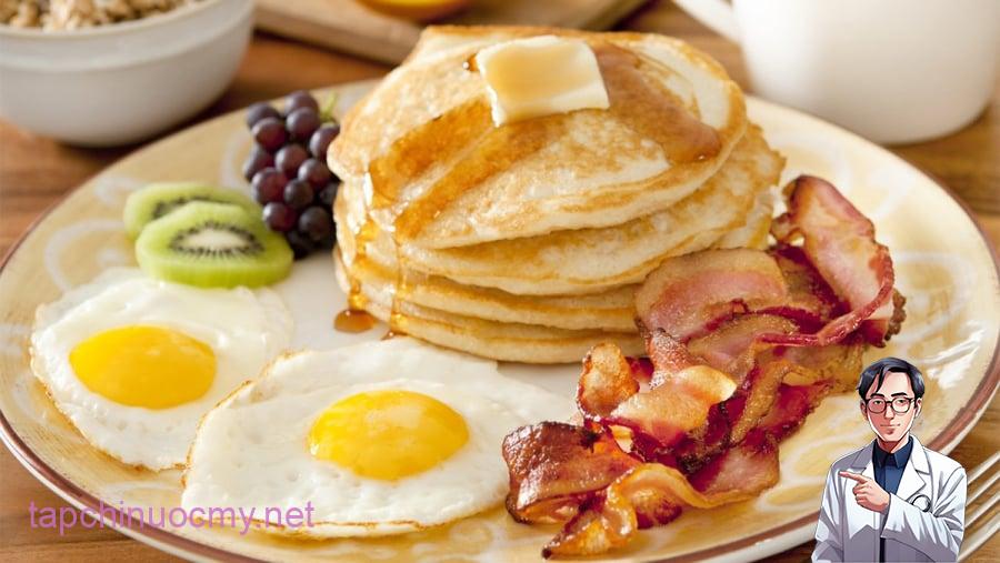 Sai lầm khi ăn sáng gây hại dạ dày của bạn