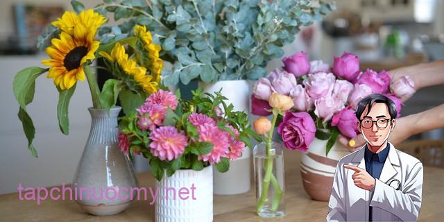 Những vật cần bỏ trên bàn thờ khi hết Tết càng sớm càng tốt, càng để càng mất vận may - Ảnh 1.