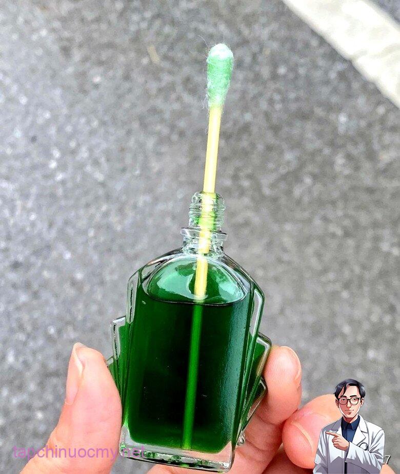 Người thông minh thường cắm tăm bông vào lọ dầu gió, nhiều rắc rối trong nhà được giải quyết trong tích tắc