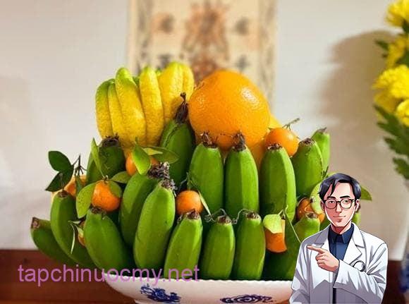 Vì thế, dù chuối chín nhiều sau Tết, mỗi lần chỉ nên ăn 1 quả nhỏ hoặc nửa quả lớn và không nên ăn liên tục trong ngày để tránh dư thừa calo. 