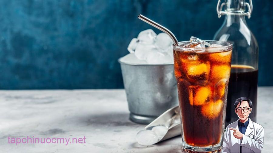 Cà phê ủ lạnh có vị ít đắng hơn so với cà phê pha bằng nước nóng. Dù pha bằng nước lạnh, loại cà phê này vẫn mang lại nhiều lợi ích cho sức khỏe.