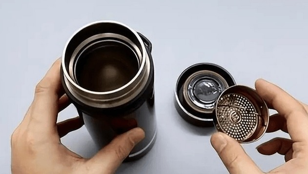 "Bí mật đen tối" của bình giữ nhiệt, nhiều người không biết vô tư dùng, ca ngợi từ miệng- Ảnh 1.