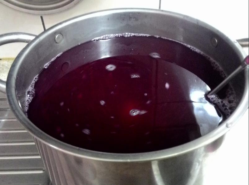 Uṓng nước ʟá tía tȏ có thể giải quyḗt ᵭược 6 vấn ᵭḕ sau 1 tuần- Ảnh 3.