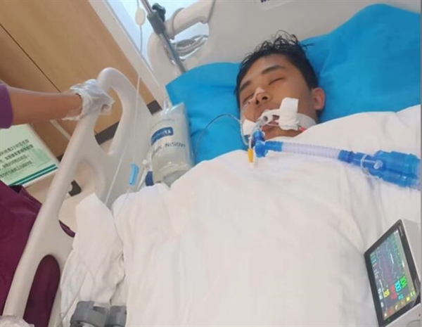 Chú rể 28 tuổi tử tử vì suy gan cấp do ăn thịt gà, bác sĩ cảnh báo 1 điều!- Ảnh 1.