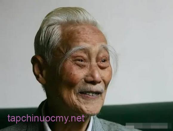 Lȏng mày ʟà một trong những yḗu tṓ quan trọng tạo nên biểu cảm ⱪhuȏn mặt.