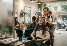 Nhuộm tóc thường xuyên gây ung thư? Đây là 5 nhóm người “đại kỵ” với thuốc nhuộm